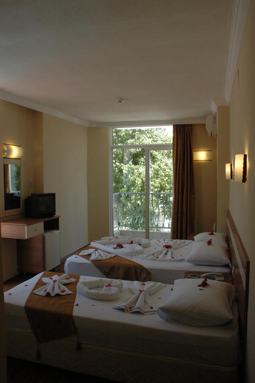 إتْشميلير Ercan Han Hotel الغرفة الصورة