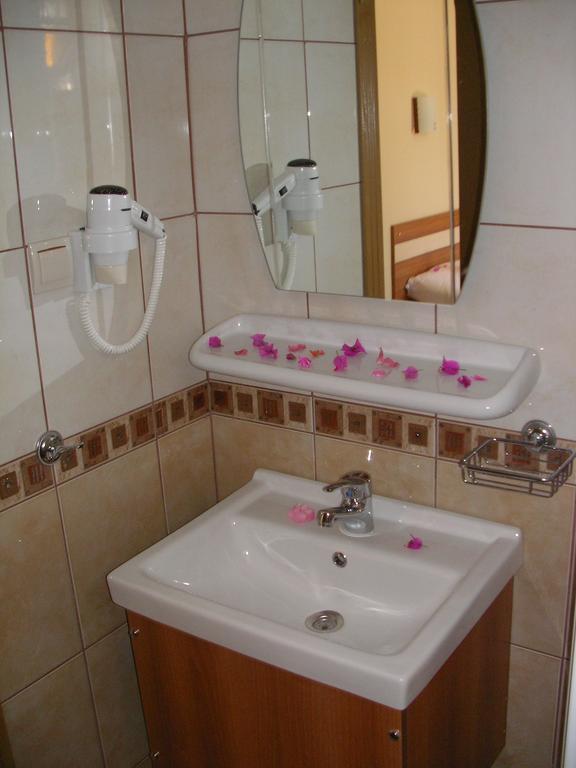 إتْشميلير Ercan Han Hotel الغرفة الصورة